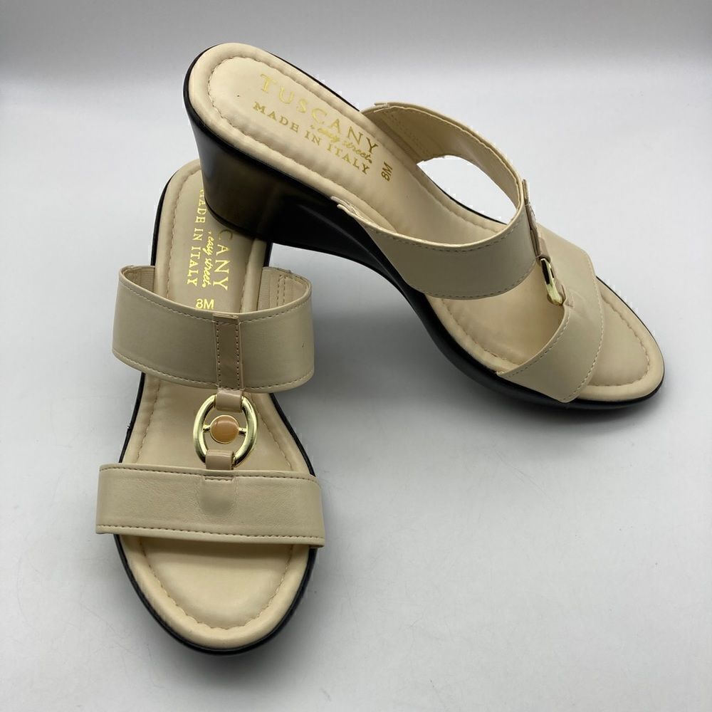 Tuscany by Easy Street Cala‎ Wedge Cream Sandals Size 8M Made in Italy Like New